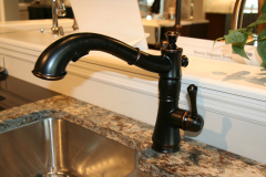 Delta Cassidy Single Handle Pull Out Kitchen Faucet in Venetian Bronze - Central Plumbing and Heating